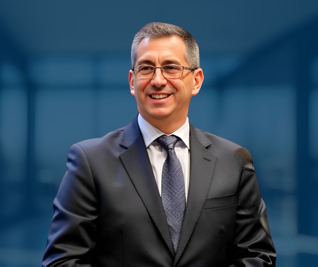 Felicitamos al C.P.C. y L.D. Óscar de Jesús Castellanos Varela, profesor de la Maestría en Impuestos, por ser reconocido como uno de los mejores articulistas en la edición 2024–2025 de la Revista Contaduría Pública 👏

#DocenteMarista