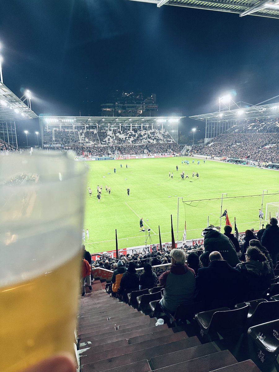 mirimehr's tweet image. Hallo Schönheit #fcsp