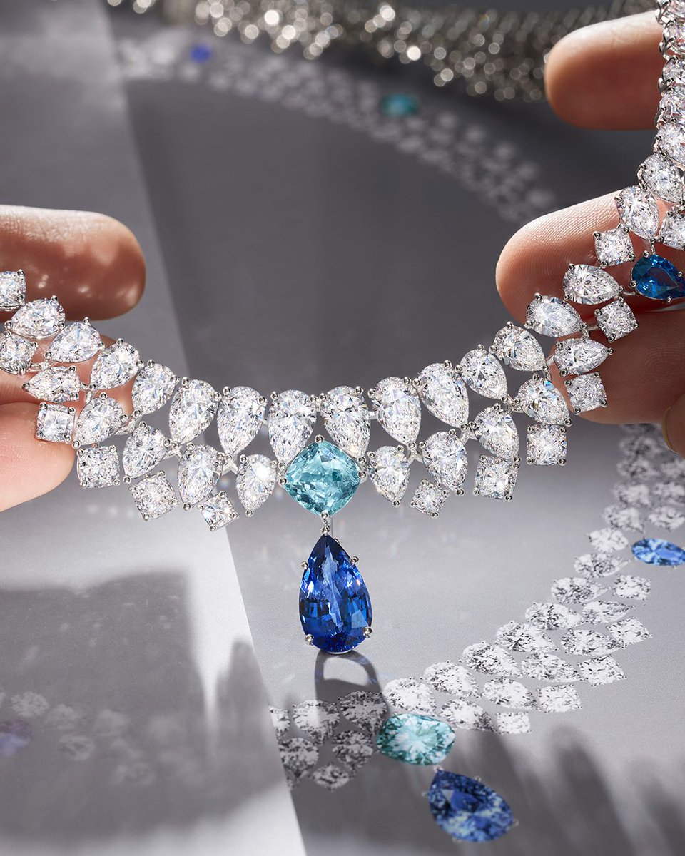 希少⭐️エメラルド原石⭐️金運UPに 40326 ☆希少☆ バイロン社製 (・.・;) 合成エメラルドルース 天然石