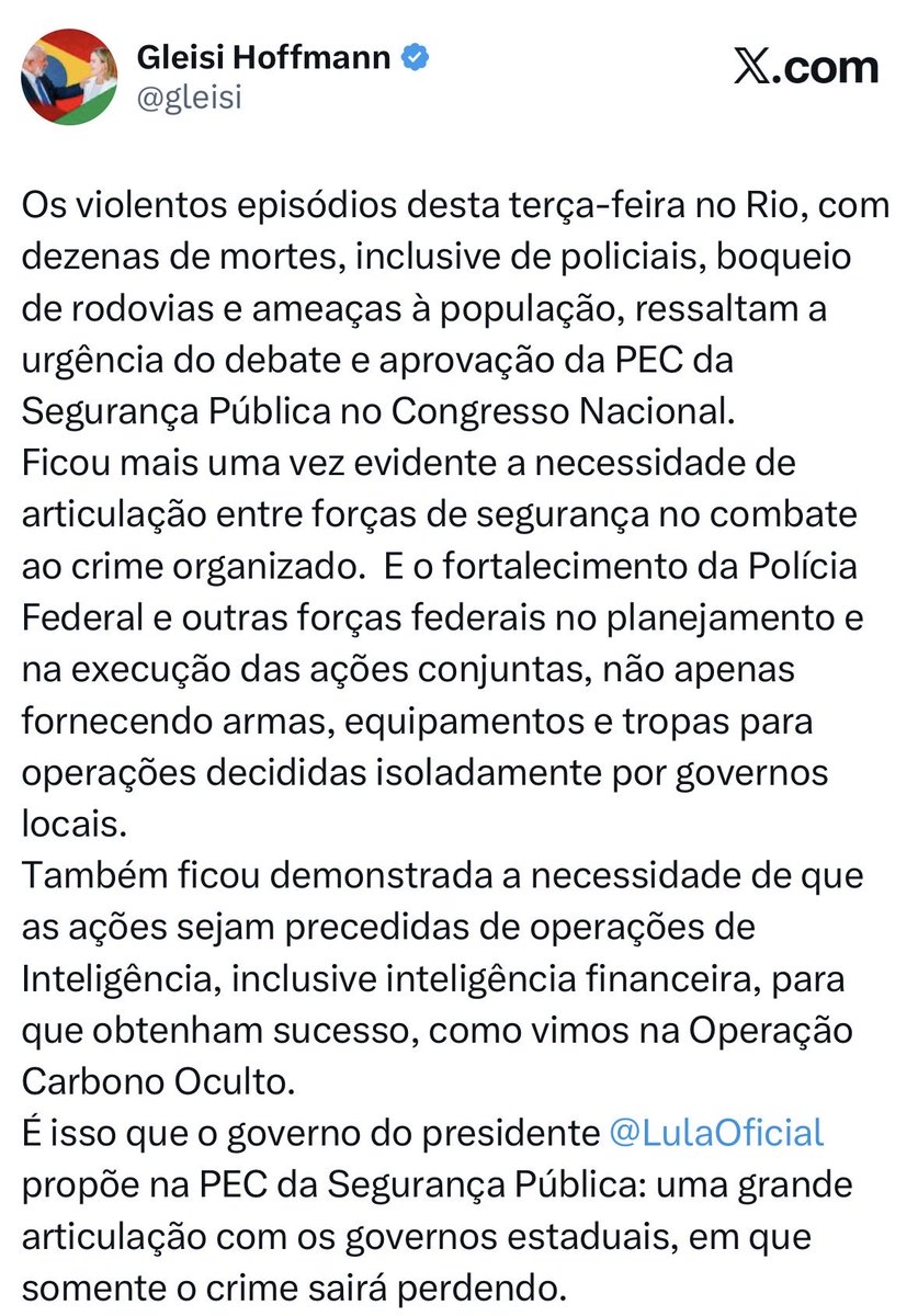 Amandavettorazz's tweet photo. PSOL e toda a esquerda brasileira em esperneando com a operação de hoje no Rio de Janeiro. 

Jamais se esqueçam: na guerra que vivemos, essas figuras nefastas se colocam do lado do Comando Vermelho e de todo o Crime Organizado. 

São cúmplices do terrorismo. https://t.co/MIKDyuMYOO