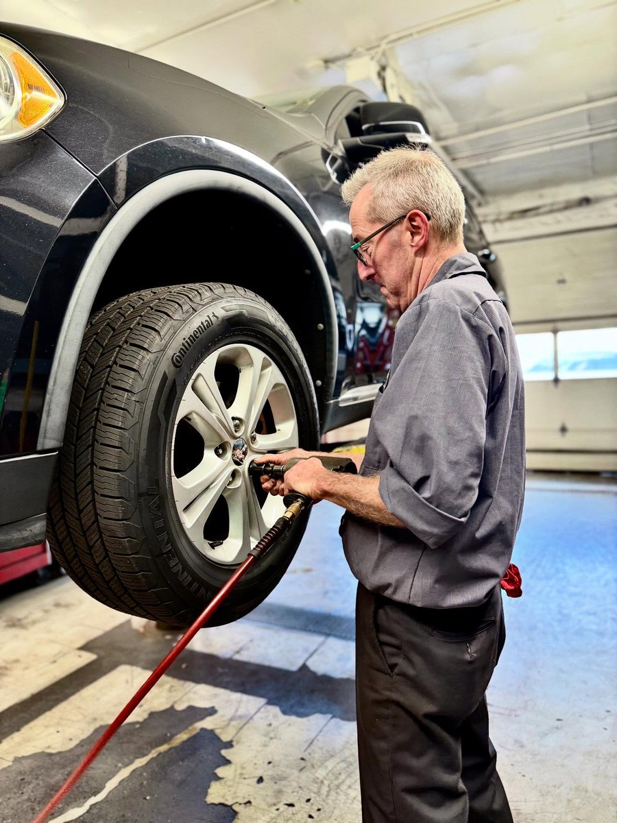 FranksService's tweet image. Tire Tuesday Tip from Frank’s Servicenter! Did you know that proper tire maintenance can improve your gas mileage and keep you safer on the road? Stop by Frank’s Servicenter today and our team will make sure your tires are ready for every mile ahead! #TireTuesday #AutoRepair
