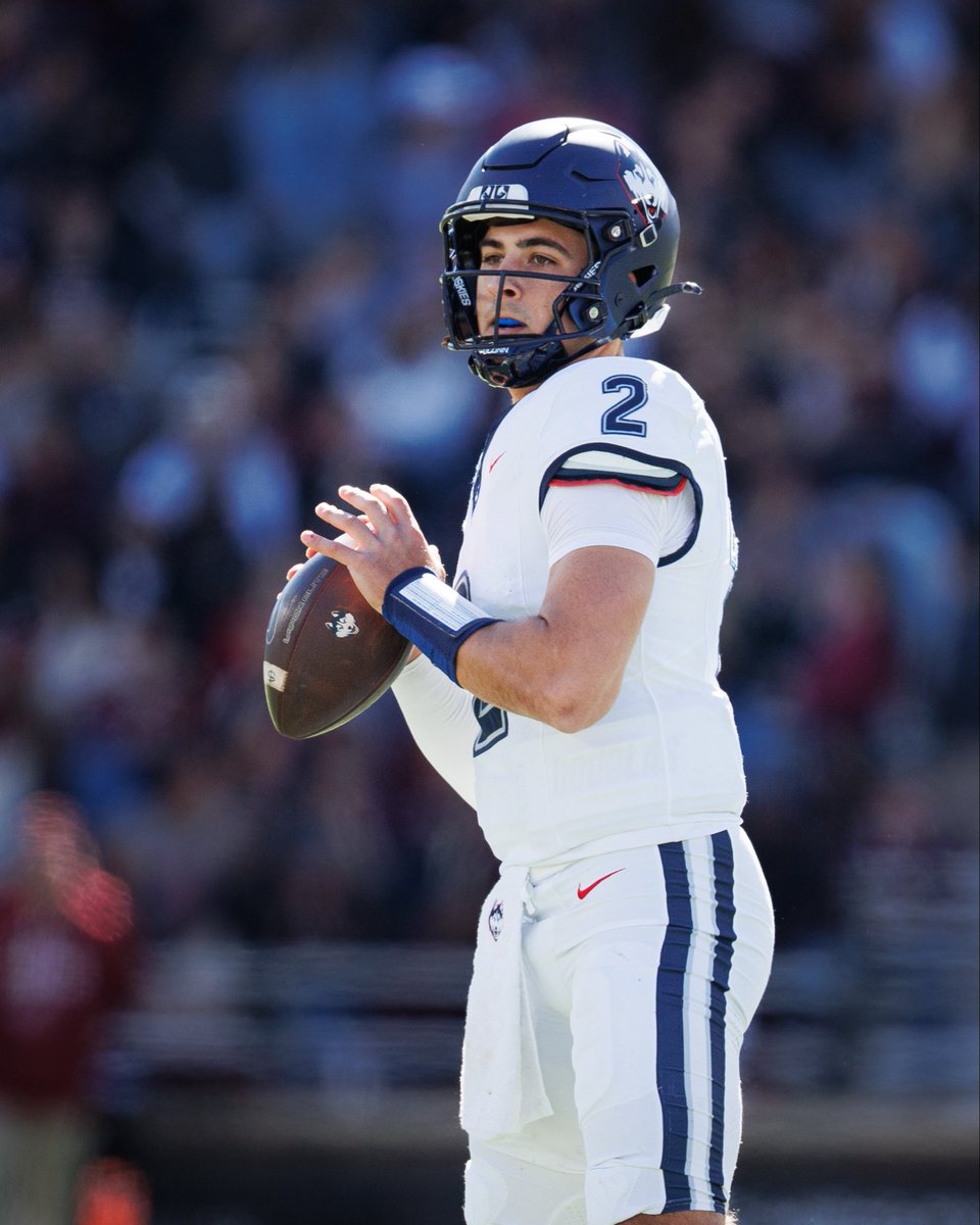 Husky Nation, you know what to do!

Cast your Heisman fan vote on socials by posting⬇️
"<a href="/HeismanTrophy/">The Heisman Trophy</a> I want to vote for #JoeFagnano"

Vote online at: heismanfanvote.com