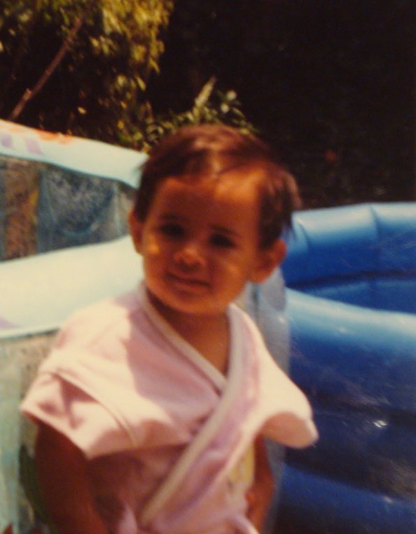 daninininis's tweet photo. ¿Recuerdas ese disfraz de tu infancia que te hizo sentir verdaderamente tú? O quizás ¿tu primer crush de chiquita? https://t.co/DXpZh4CPf4