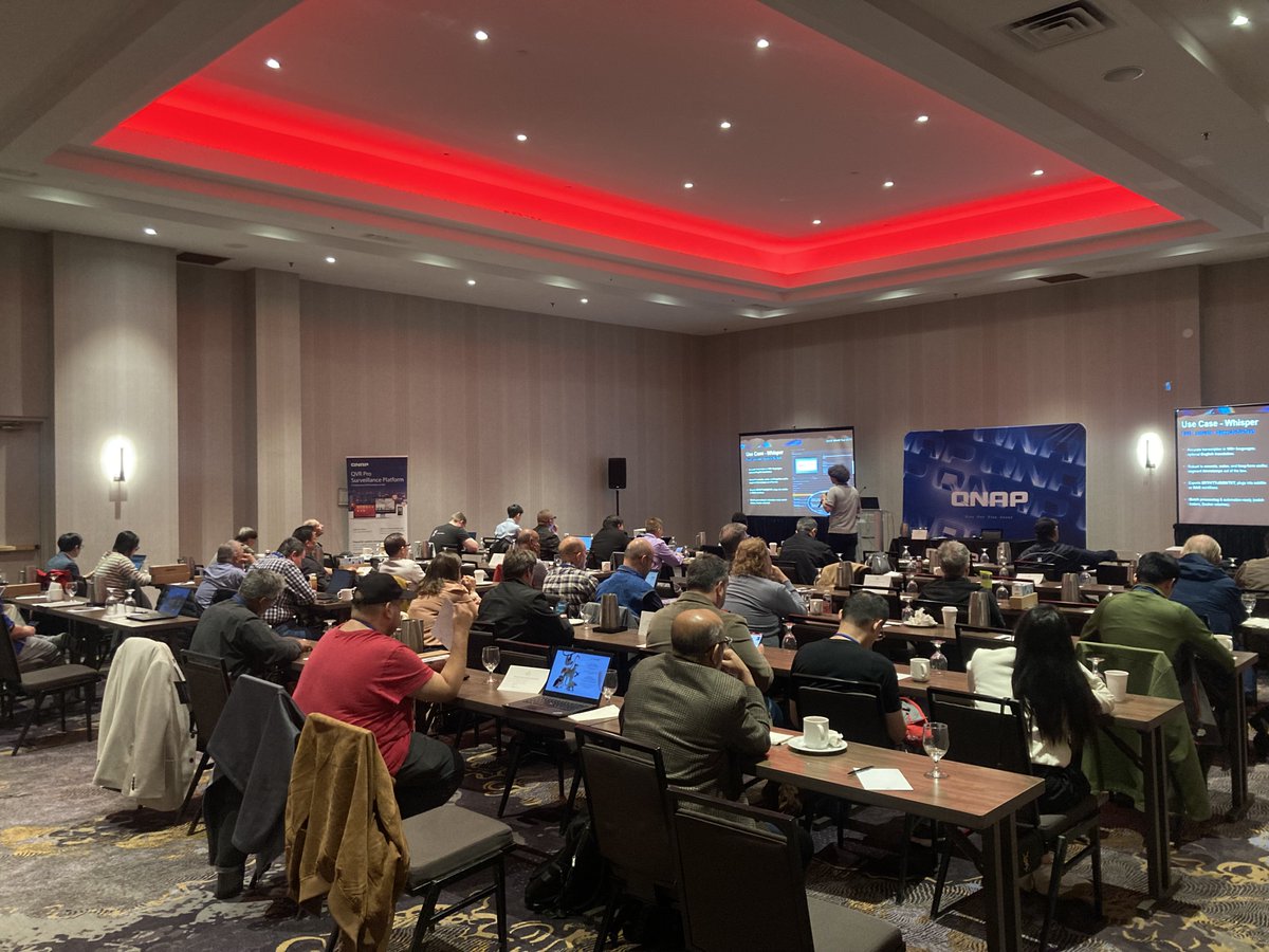 QNAP Canada tweet media