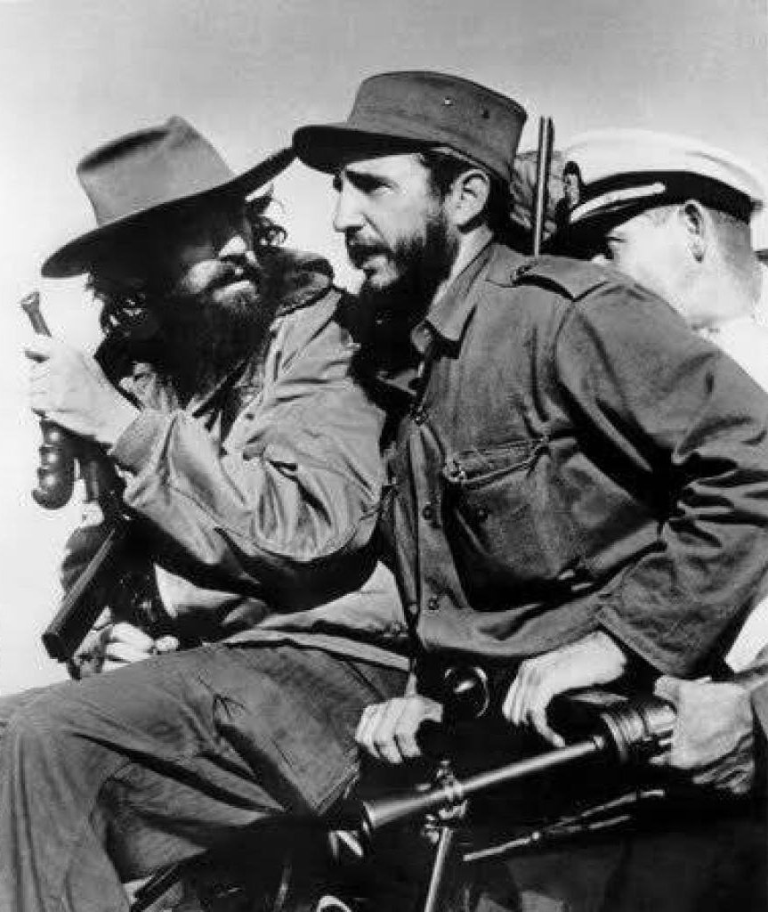 Hoy Cuba recuerda y rinde homenaje al Comandante Camilo Cienfuegos en el 66 aniversario de su desaparición física. Nuestro pueblo lo recuerda con especial cariño, uno de nuestros más destacados combatientes revolucionarios. ¡Gloria Eterna! #CubaHonra #CamiloVive