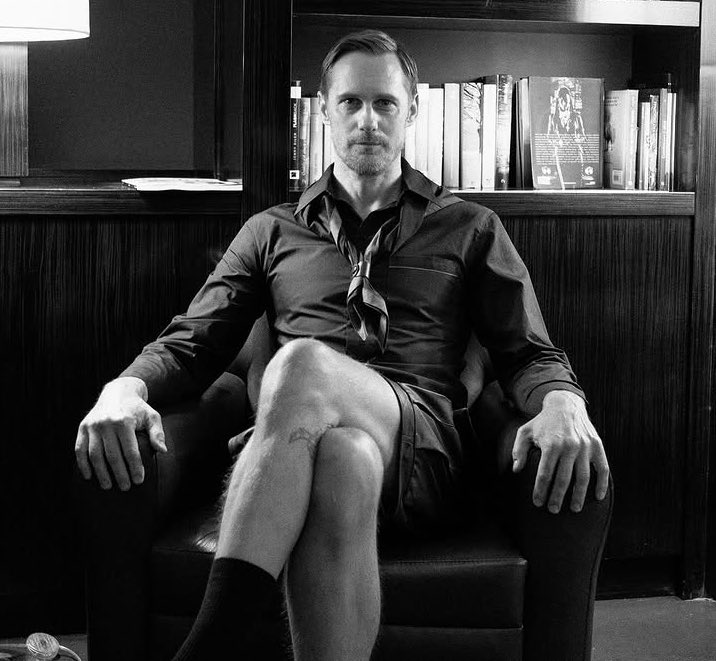 skarsgård arms (@hennethed) on Twitter photo 