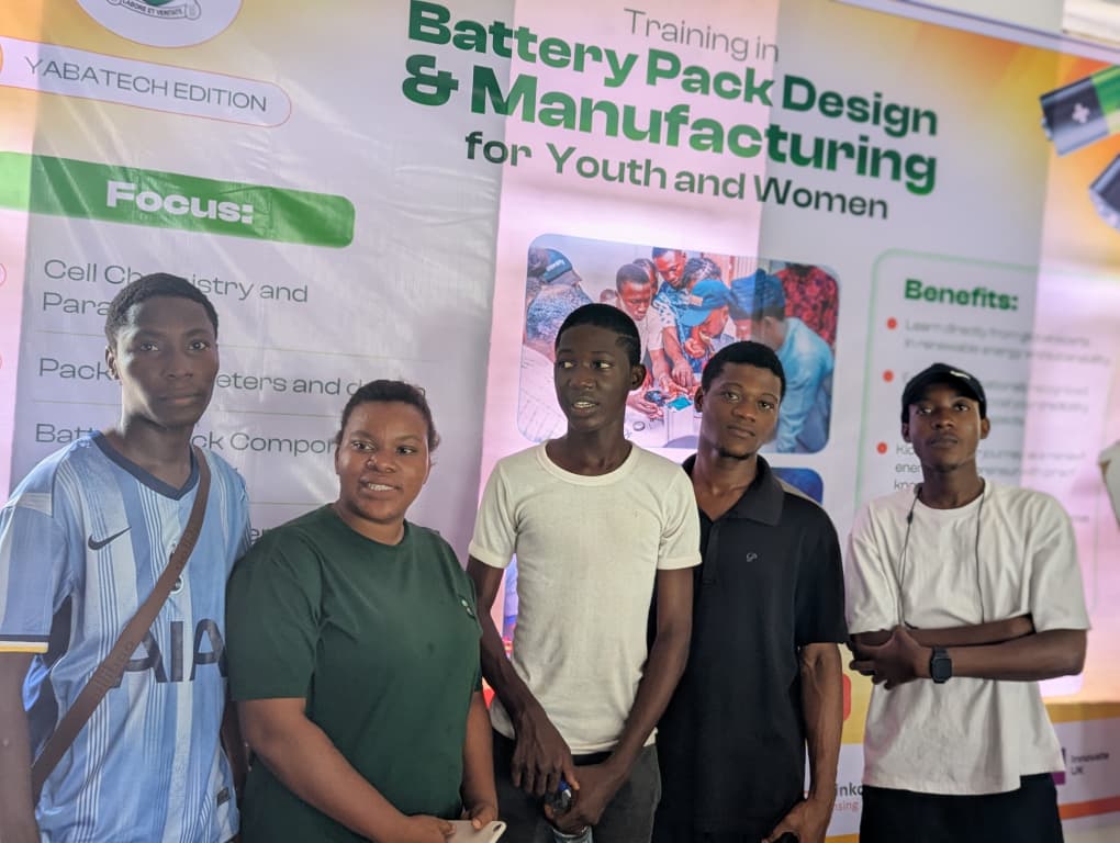 1Ns1deRneT's tweet image. Glad to be part of the Battery Pack Design and Manufacturing Cohort that started on Oct 27th! ⚡
Big thanks to @CeidHub  for hosting this impactful program. Excited to learn, build, and innovate!
#BatteryPackDesign #CleanEnergy #Innovation