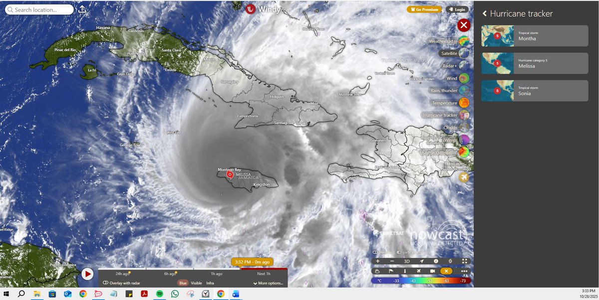 El #Huracán Melissa presenta vientos de hasta 295 kilómetros por hora, según la última actualización del Centro Nacional de Huracanes de EE UU. Dios proteja a los #cubanos en esta hora de extrema vulnerabilidad. 
windy.com/-Hurricane-tra…