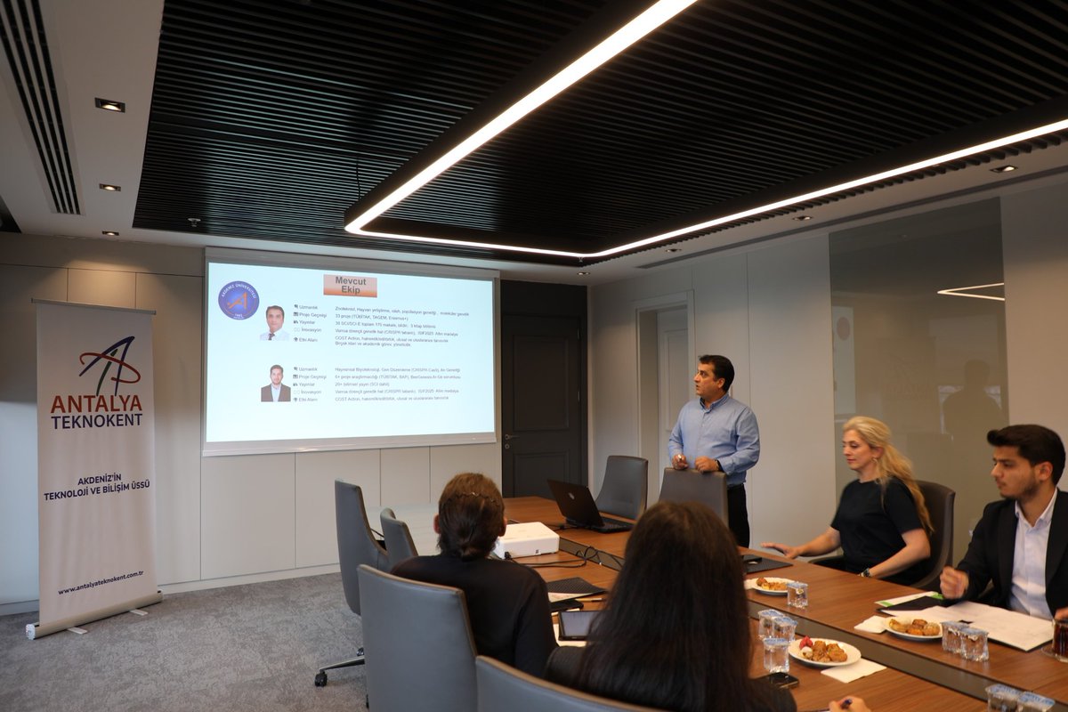 Antalya Teknokent Caretta Startup Demoday etkinliğinde, yenilikçi girişimler yatırımcılarla bir araya geldi.🚀

Etkinlikte Genel Müdürümüz Dr. <a href="/ibrahim___yavuz/">Dr. ibrahim YAVUZ</a>, <a href="/FarkLabs/">Fark Labs</a> Proje Koordinatörü Duygu Kayaalp An, Albaraka Portföy İş Geliştirme Müdürü Ahmet Yasin Acar, Arz Portföy