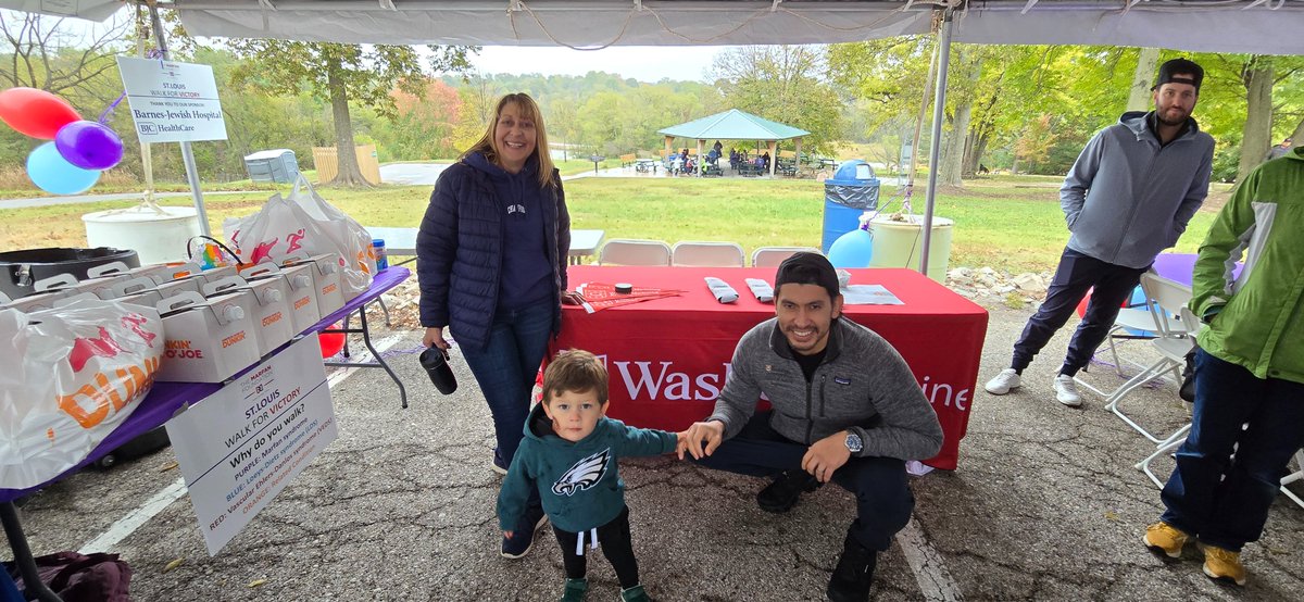 WashUNeurosurg's tweet photo. A successful day for a great cause! Thank you to everyone who joined the St. Louis Walk for Victory. We’re proud of Dr. Camilo Molina for serving as Medical Chair and helping support The Marfan Foundation’s mission.
@MarfanFdn
#WashUNeurosurgery #WalkForVictory https://t.co/Y9T80vlCWj