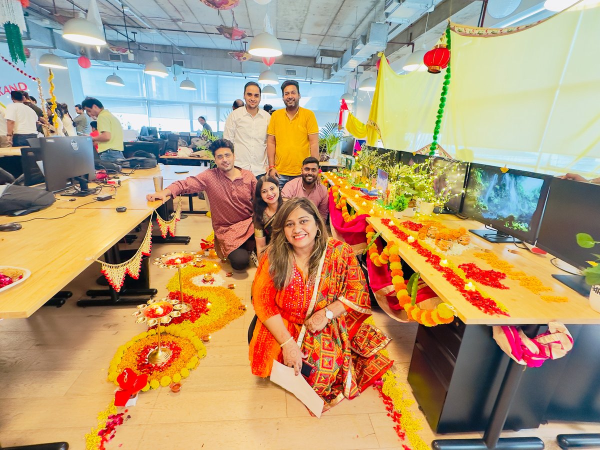 PAR_Tech's tweet image. Last week, our India office celebrated Diwali with joy, laughter, and light! 🎆