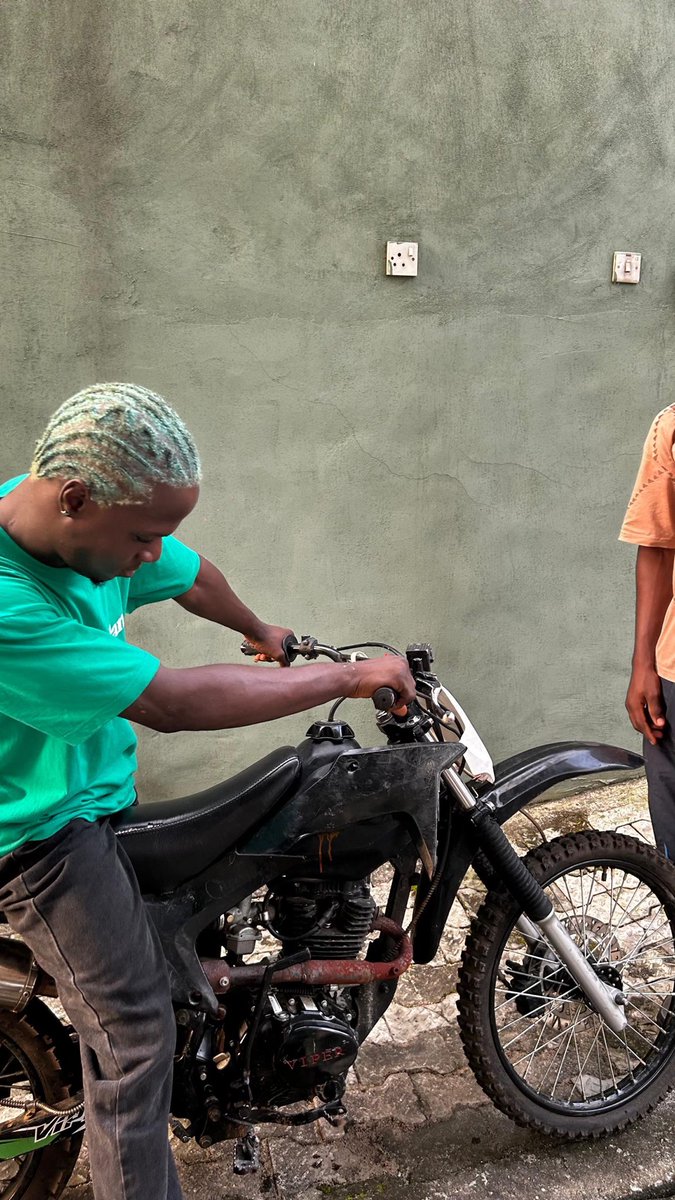 DIntakes's tweet image. Hands got dirty.