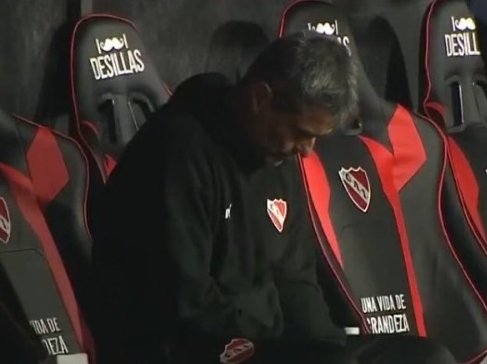 maatigt_'s tweet image. Voy del optimismo al pesimismo en minutos realmente ahora estoy así