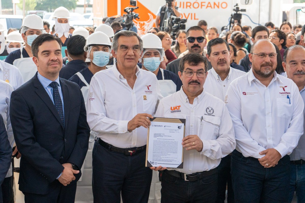Somos la única institución de educación superior en México que cuenta con un Rastro Tipo Inspección Federal (TIF), al obtener la certificación oficial para la ampliación de la sala de corte y deshuesadero, producción terminada, almacén, empaque y andenes de carga de la FMVZ.