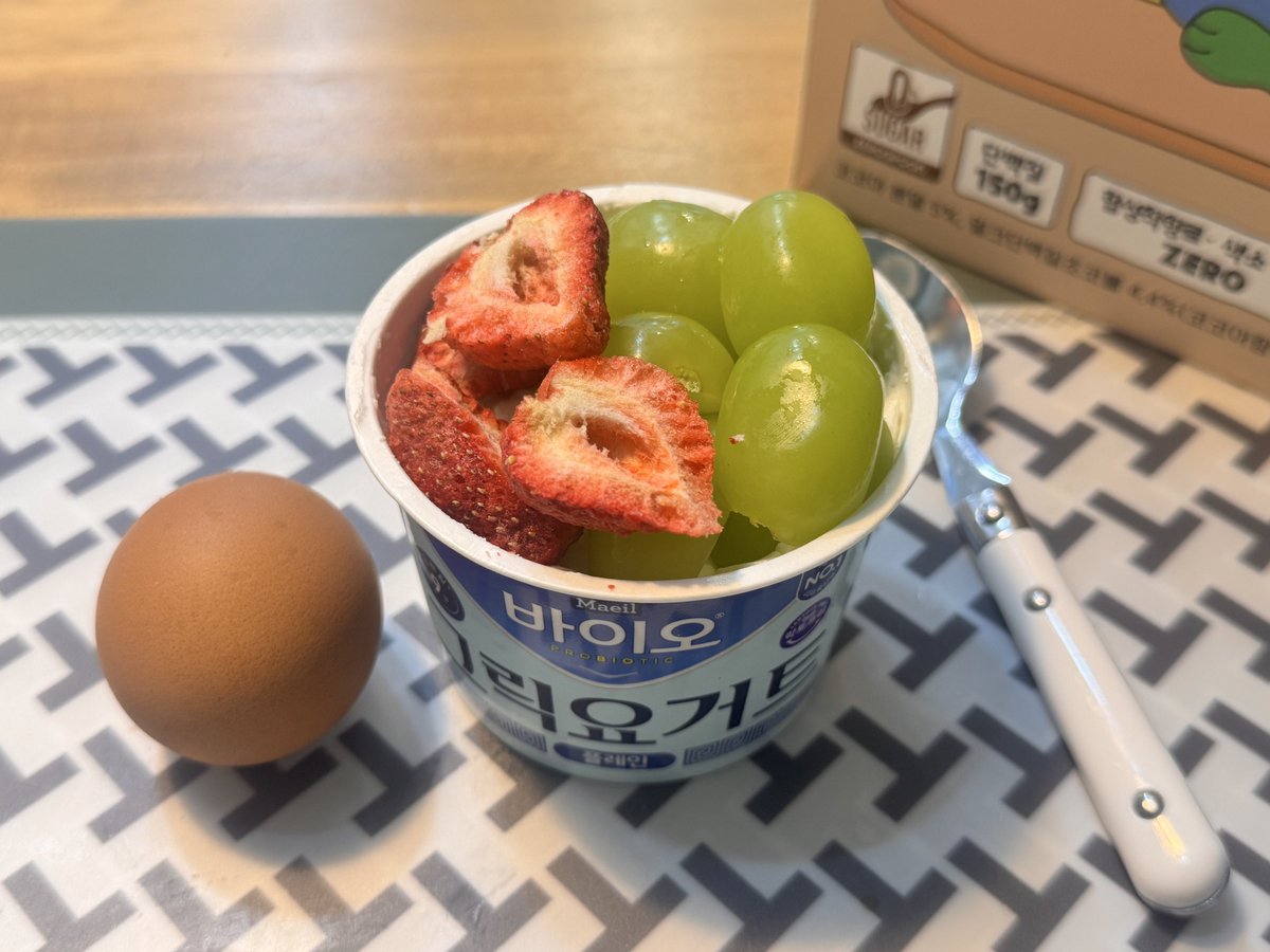 아파서 운동도 못가고 밀린 일도 제대로 못하고 하염없이 골골대는 중😢