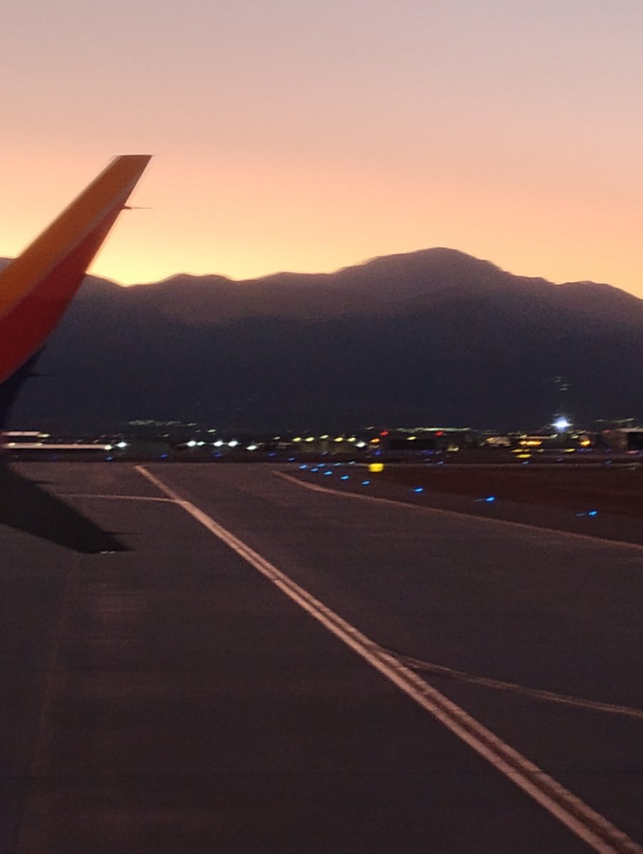 Youngmeezy719's tweet image. @COSAirport #flycos