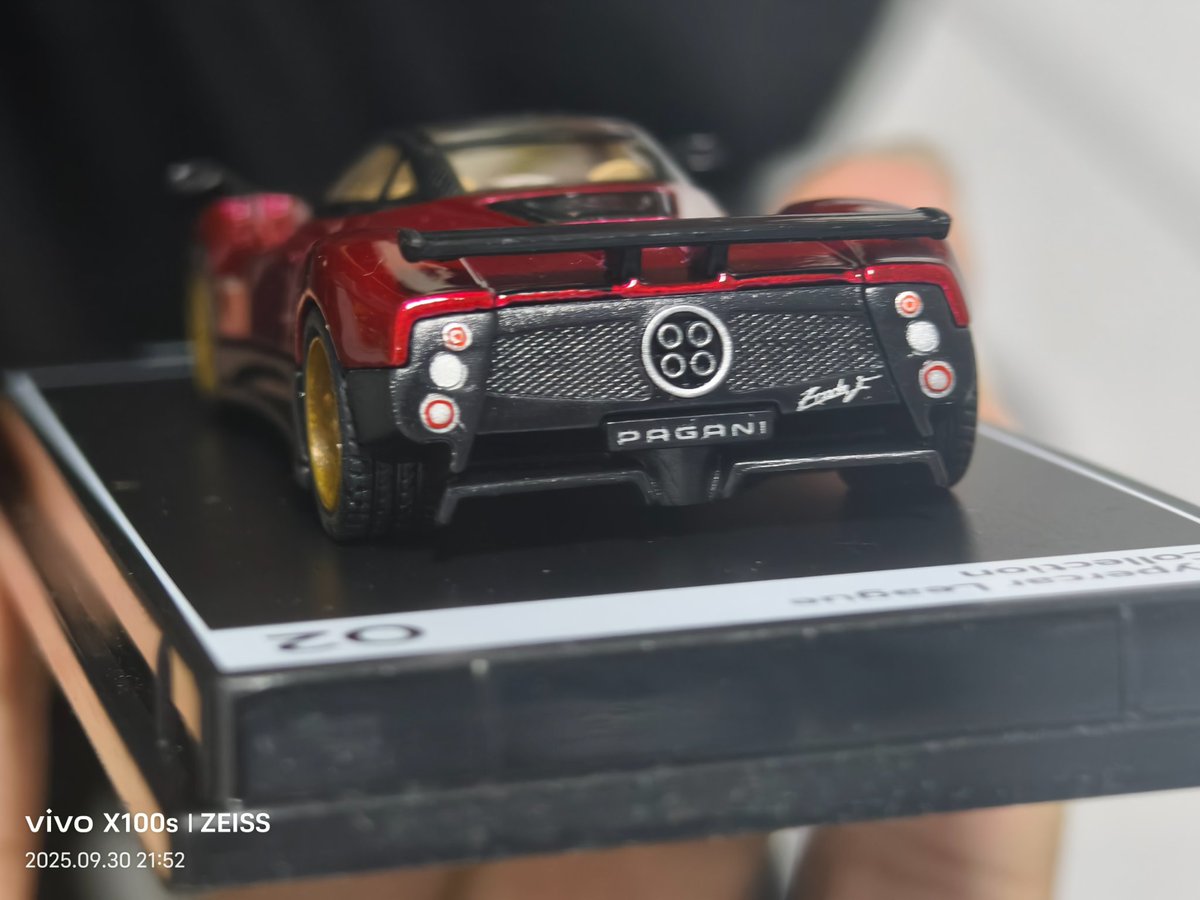 ZACK_HUAYRA's tweet photo. Pagani Zonda F
By Postercars

#Pagani #tomica #hotwheels #Hypercar https://t.co/GXf8LThihu