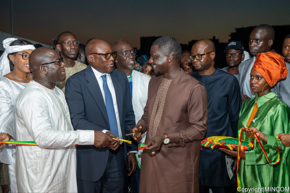 mincom_sn's tweet image. #MINCOM| Retour en images sur la cérémonie officielle de lancement de la 5ᵉ édition du Mois du Consommer Local, présidée par le Ministre de l’Industrie et du Commerce et du Secrétaire d’État au développement des PME-PMI.