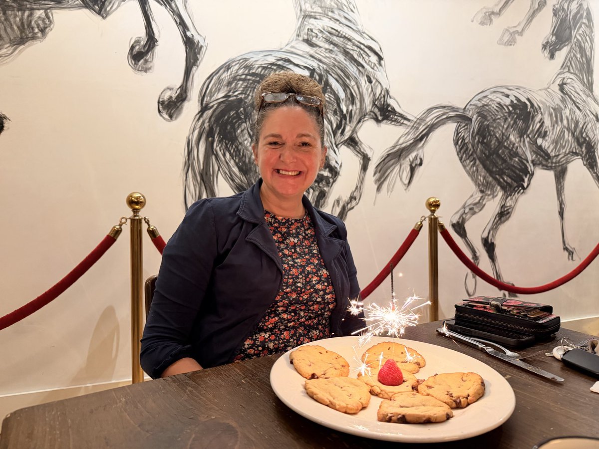 PeterLoFiego's tweet image. Happy 50th Birthday to my beautiful wife, and best friend. Here’s to 50 more! I can wait for our next adventure.