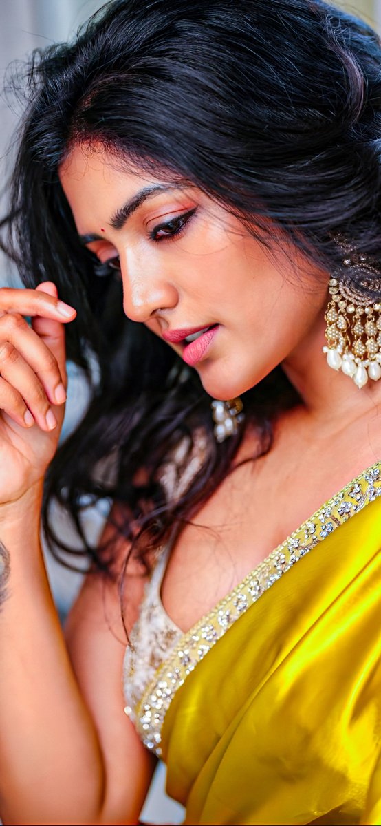 Dracarys2057647's tweet image. #EeshaRebba 
Glowing Beauty ❤️‍🔥❤️‍🔥❤️‍🔥❤️‍🔥🔥🔥🔥🔥