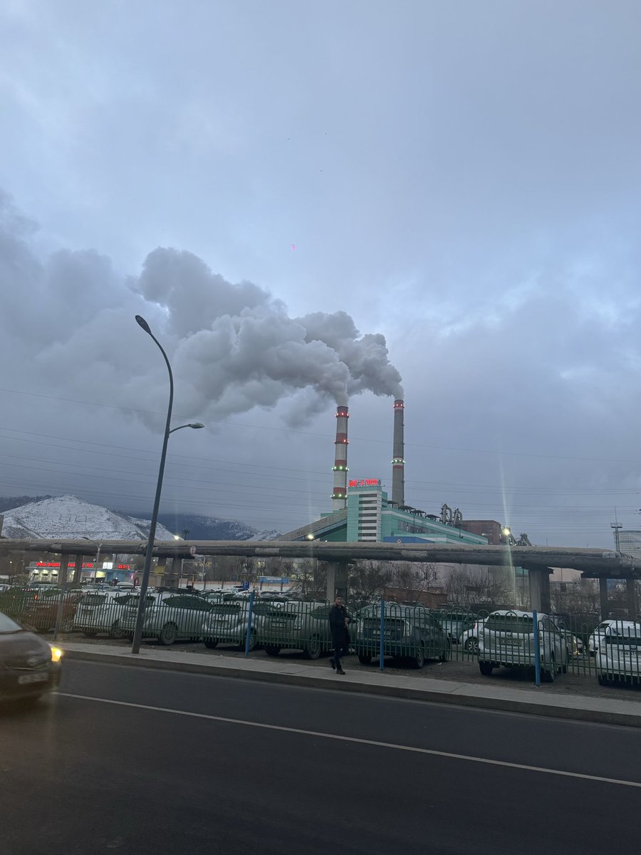 Өглөөний мэндийг УБ ээс кккк энд нээрээ 93-97 онуудад нусаа наатлаа ажилласан шд их ч юм сурсандаа