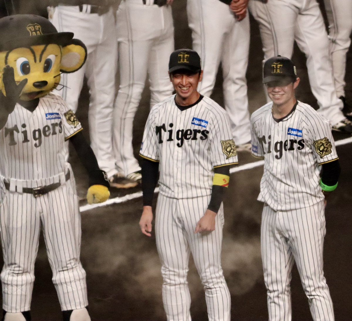 虎っ子➡️日シリ第3戦 on X