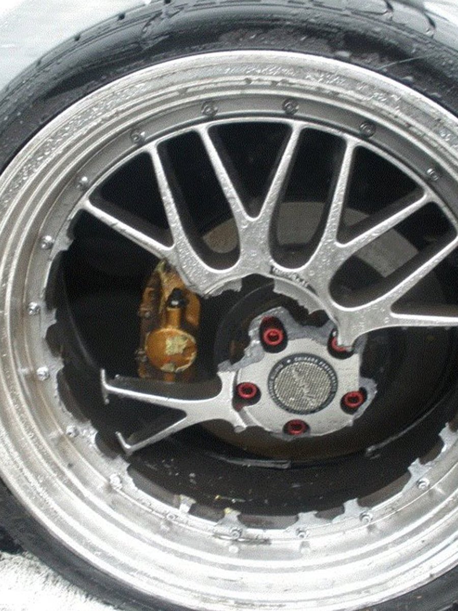 WheelPrice tweet media