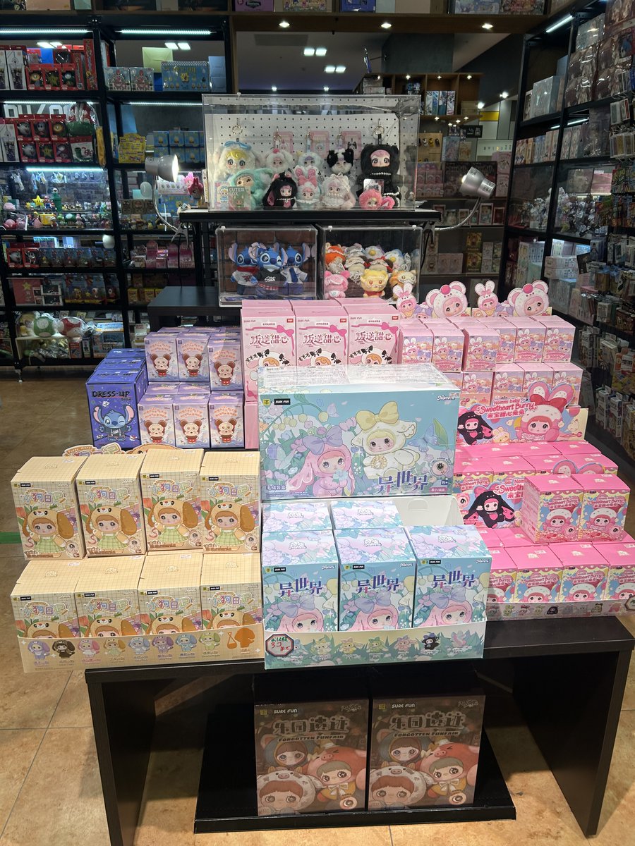 実物写真有 nommi 2nd anniversary TOPTOY 🎂𝐍𝐎𝐌𝐌𝐈 𝟐𝐧𝐝