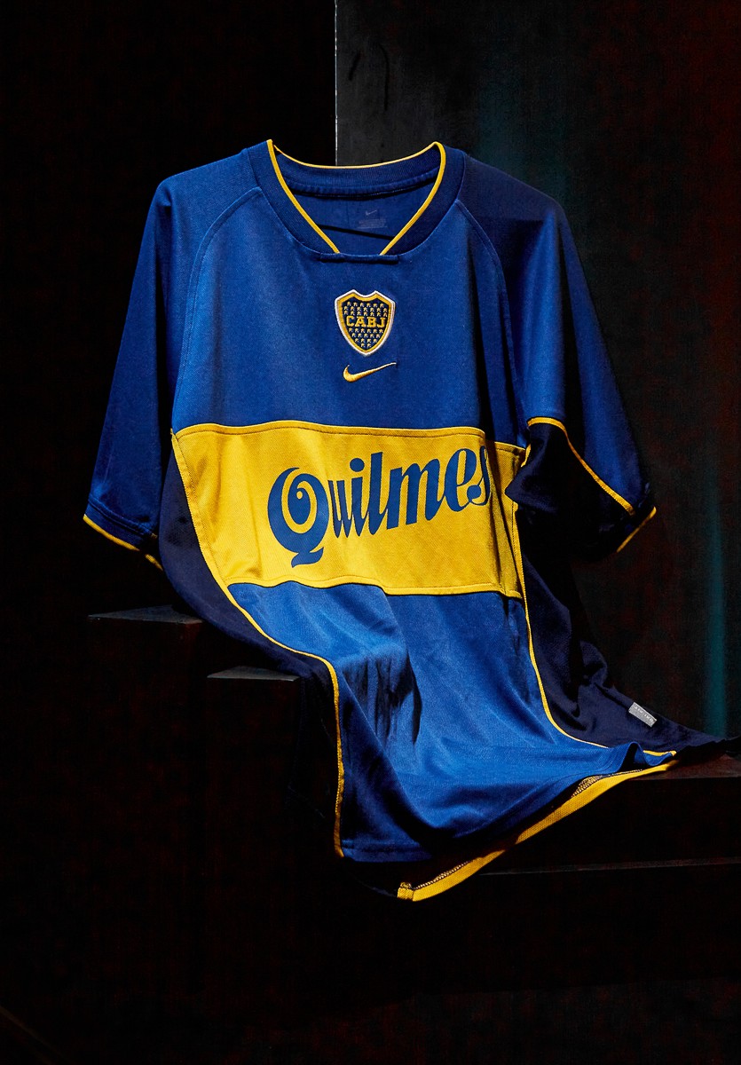 Qué época. Qué camiseta. Emana gloria.