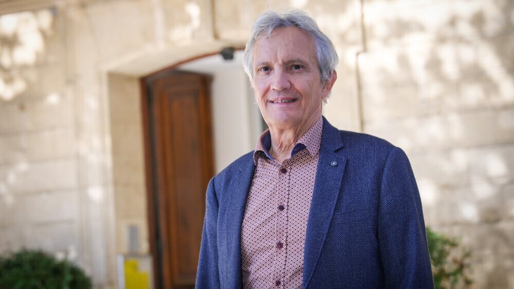 LPAvignon's tweet photo. Municipales 2026 à Carpentras : le maire sortant Serge Andrieu prône un "partage du pouvoir"
👉 https://t.co/BHz3kEi7yP https://t.co/4Rqfn4JAxo