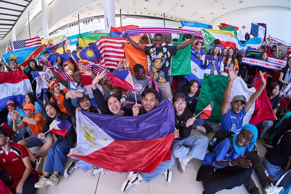 F1RSTglobal's tweet image. We’re officially live from the #FGC2025Panama venue! 🇵🇦

Teams from around the world have arrived and are setting up their pits 🔧🤖

The energy is incredible as everyone prepares for an unforgettable week of innovation, teamwork, and inspiration 💫