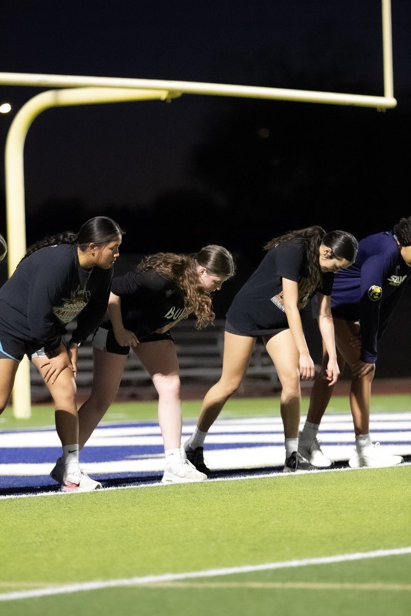 ocgbball's tweet image. Camp Week continues w/ “Camp Grit” 5 AM field workouts 😏

Only the strong survive. Pushing ourselves to be better…One day at a time &amp;amp; staying  together!!! 

#CampWeek #TheOCWay