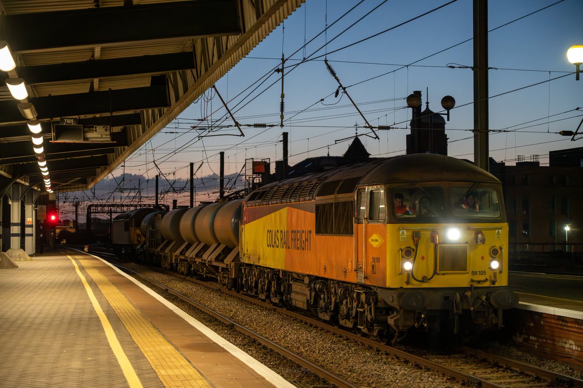 56105 + 56113 arrive at Newcastle working 3J77 0249 Carlisle Yard Colas Rail to Nunthorpe