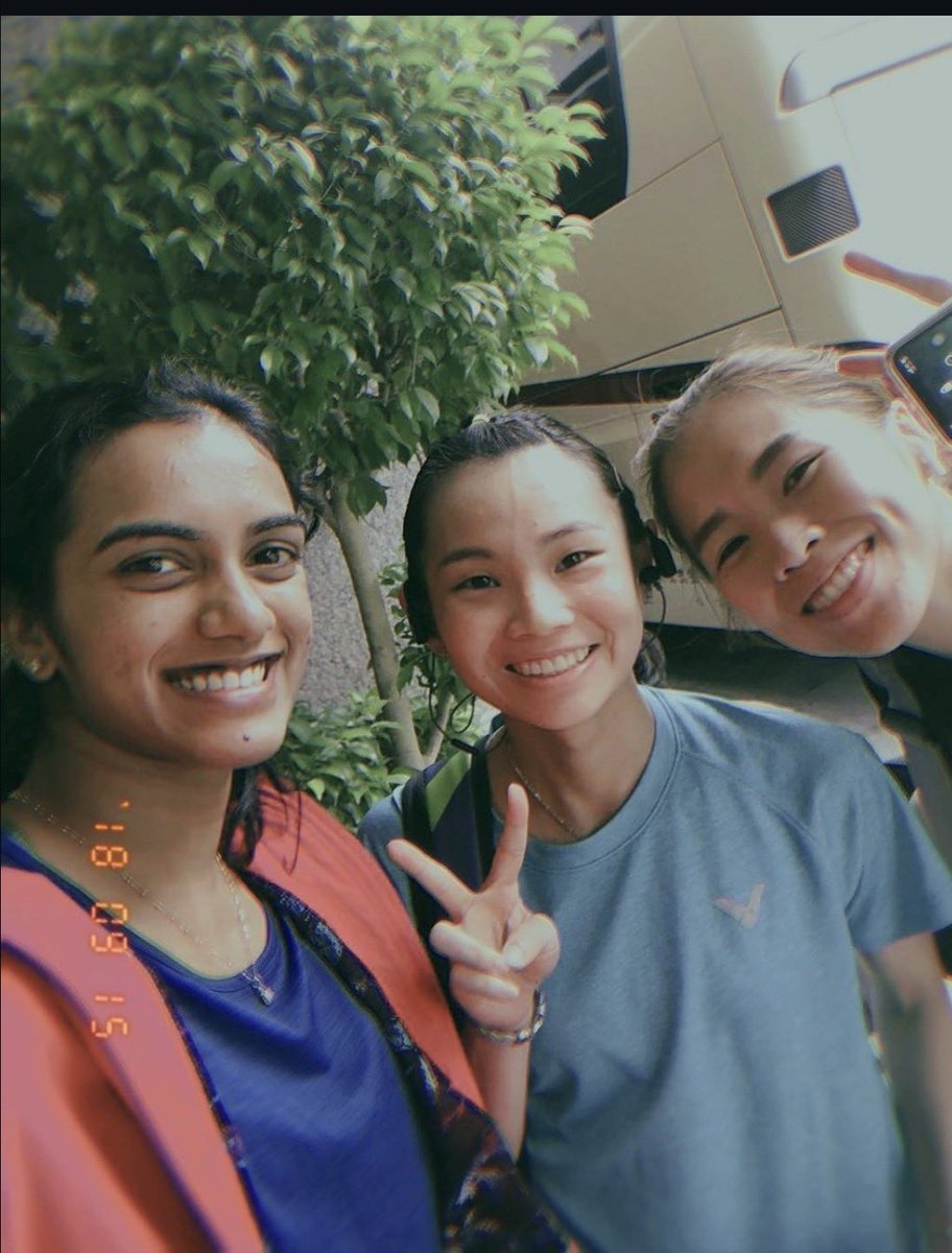 what a time it must have been to witness not one but multiple legends like intanon, tty, sindhu, marin, okuhara, yihan, shixian, xuerei, nehwal, and akane play. every match day was a fun day, gripped to my seat, watching these legends unleash their magic.