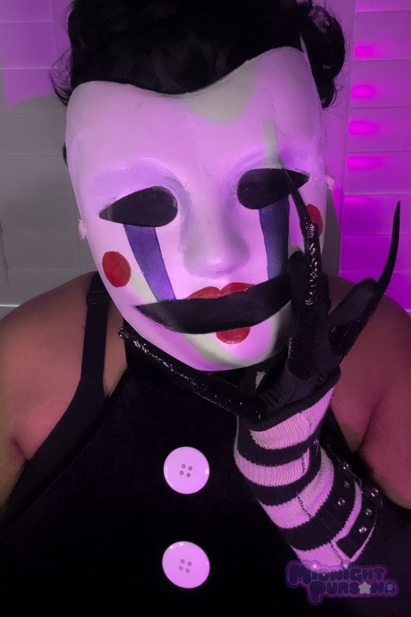 MidnightPursona's tweet image. &quot;I recognize you, but I&apos;m not afraid of you... not anymore...&quot;

#FNAF #FiveNightsAtFreddy #Puppet #FNAFPuppet