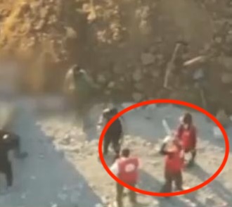 HonestReporting's tweet image. While @RedCross issues a statement condemning Hamas for staging the recovery of an Israeli hostage's body, its own staff were at the scene watching this sick stunt taking place.

Living hostages: the Red Cross didn't help.
Dead hostages: the Red Cross is complicit with Hamas.