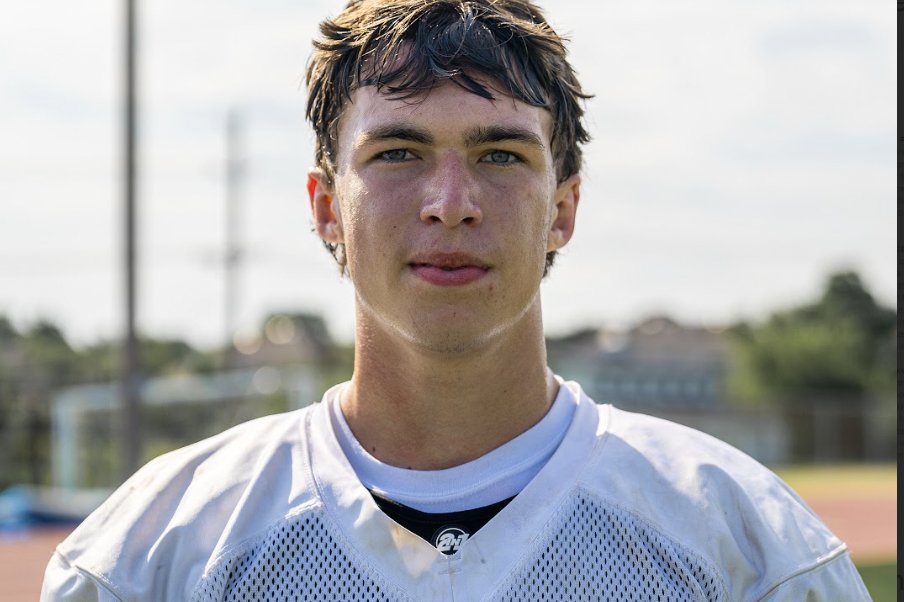 STOCK RISERS | Several STL-area prospects raising profile this season

🔥Six Star Football takes a look at several prospects making noise📈

STORY ▶️ sixstarfootball.com/article/stock-… 

<a href="/Joquez_B/">Joquez Beck</a> <a href="/Terancebills/">Terance Bills</a> <a href="/TitanDavis97/">Titan Davis</a> <a href="/Nxt_Up_M4nny/">Emmanuel “Manny Fresh” Ellis</a> <a href="/CameronFalb/">Cameron Falb</a> <a href="/Graham_Faust/">GrahamFaust</a> <a href="/Ben_maskell42/">Ben Maskell</a>