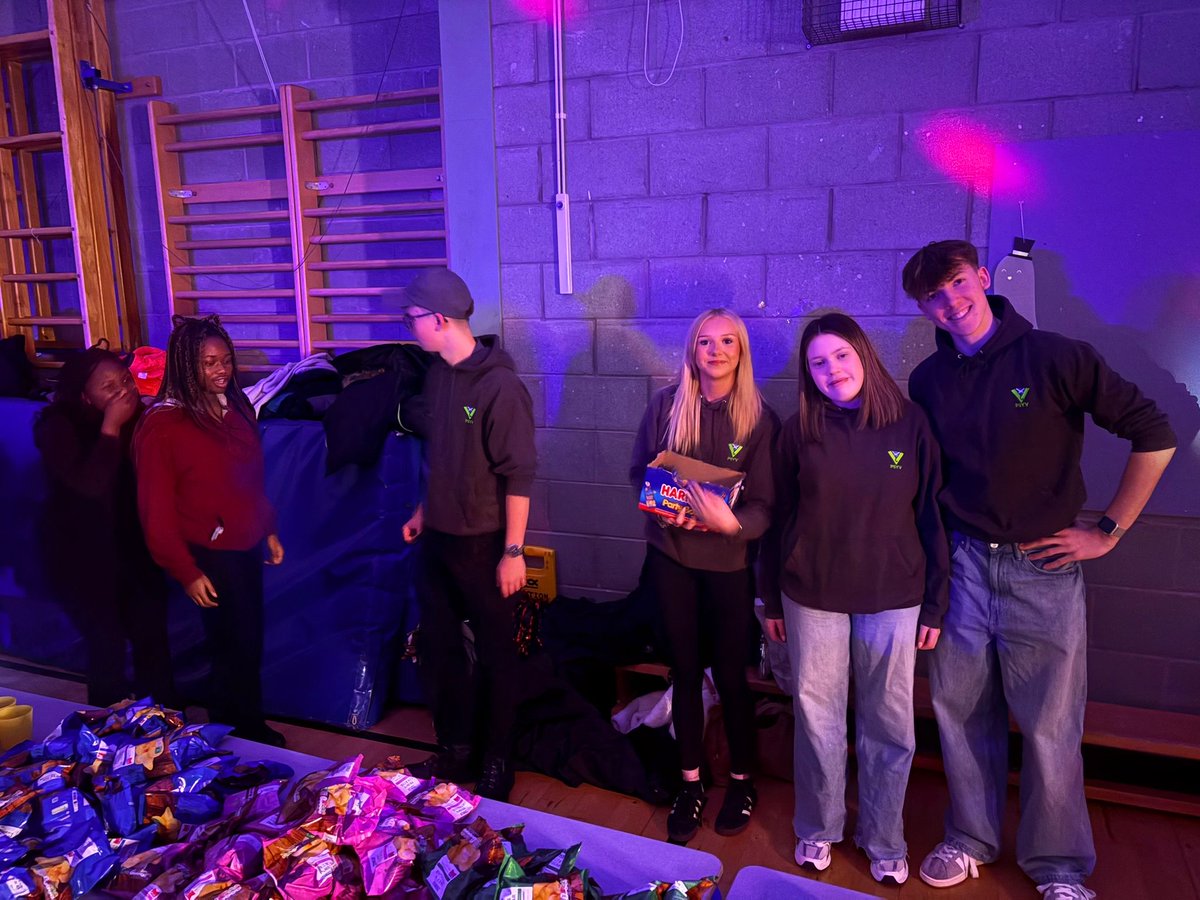 PSOSDunfermline's tweet image. #Dunfermline PSYV proud to be supporting @DulochPS #Haloween disco. A terrifyingly brilliant night had by all  👻👻 Time for a lie down in a dark room… #PSYV #YouthVolunteers