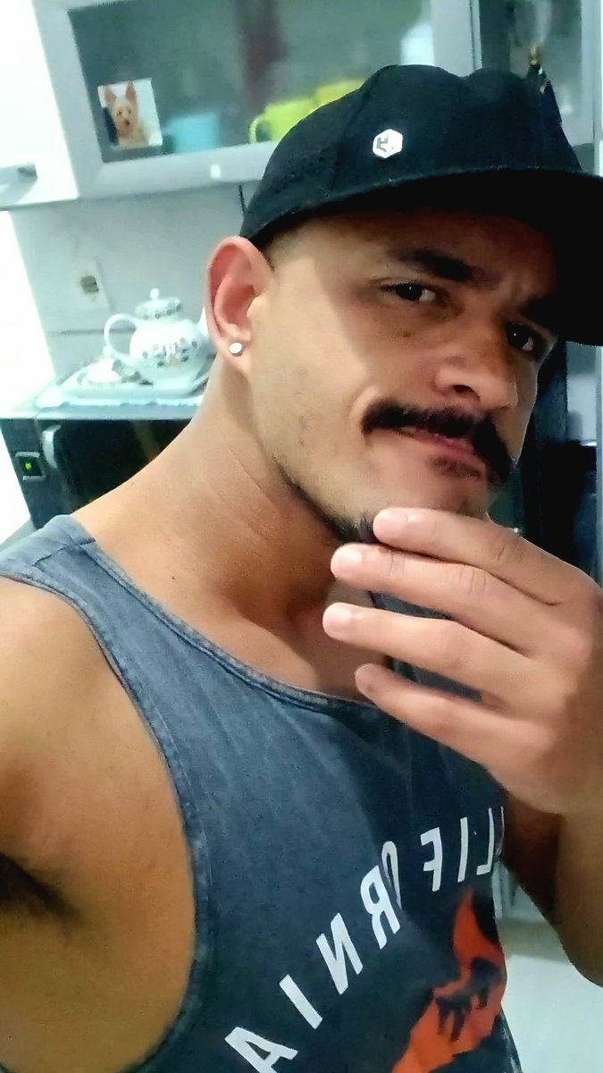 LuccaCattor's tweet photo. Movimento em defesa da prevalência do Bigodin.
#marrento #bigode #machodebigode #bigodin #mustache #machosgostosos #quebrada #cafuçu #mavambo #picapreta #pauzudo #pintoawards #dom #dominador #bruto #ativo #dotado #22cm #safado #morenoslindos #morenos https://t.co/iTFBft5EWa