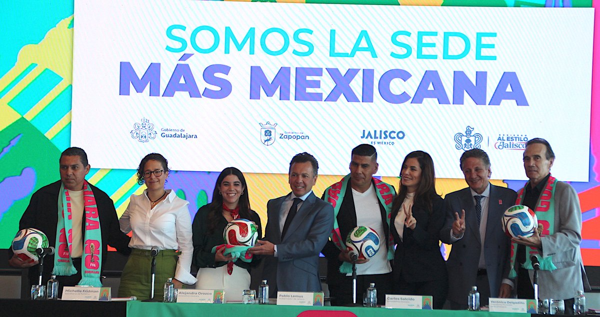 drdumm's tweet image. 🇲🇽⚽ Guadalajara quiere ser la sede “más mexicana” del Mundial 2026. El @GobiernoJalisco presentó su plan para recibir 4 partidos ,incluido uno de México y proyectar al estado como referente cultural y deportivo del país. Alejandra Orozco, embajadora de la sede 2026