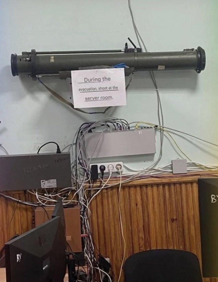 Hazel Malinois tweet media