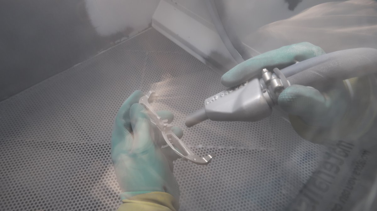 NuLoupes enters final assembly. A lightweight titanium digital loupe with real depth, surgical-speed vision, and 4K clarity. The era of analog magnification is ending and it’s happening right now. We are now scheduling live product demonstrations for November!