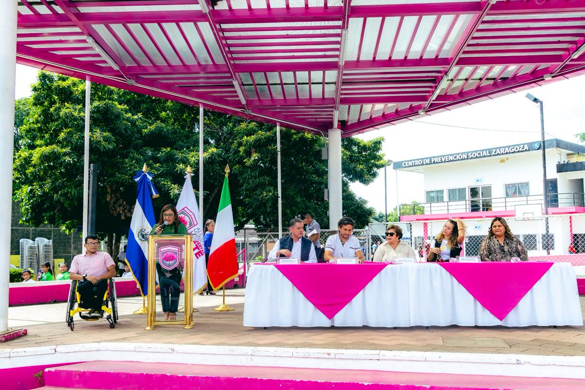 DistZaragoza's tweet photo. 👩🦽Nuestra Alcaldesa, @milagro__navas inauguró la infraestructura inclusiva que se ha construido en el Centro de Integración Comunitaria (CIC) de Zaragoza, en el marco del #ProyectoPoder ejecutado por la Asociación EducAid Onlus El Salvador, https://t.co/cqKP26B2jV