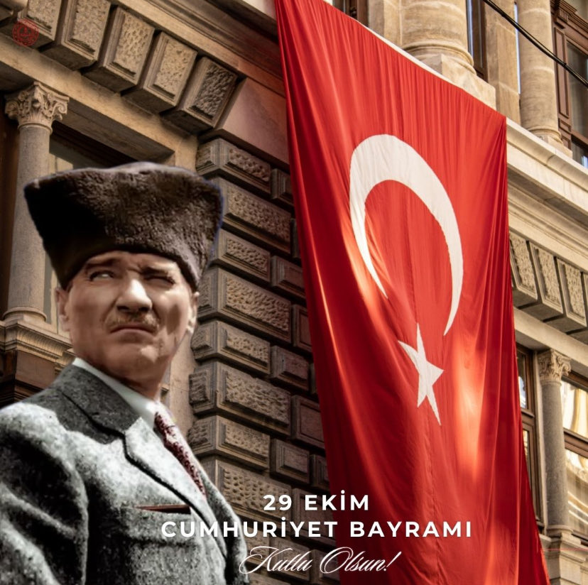 🇹🇷Cumhuriyetimiz 102 Yaşında🇹🇷

Eski bir milletin genç bir cumhuriyet olarak doğuşu için bu bir başlangıçtır. Bu sebepledir ki bu topraklara yapılan en güzel EKİM'DİR CUMHURİYET. 

29 Ekim Cumhuriyet Bayramımız Kutlu Olsun.

#29EkimCumhuriyetBayramı