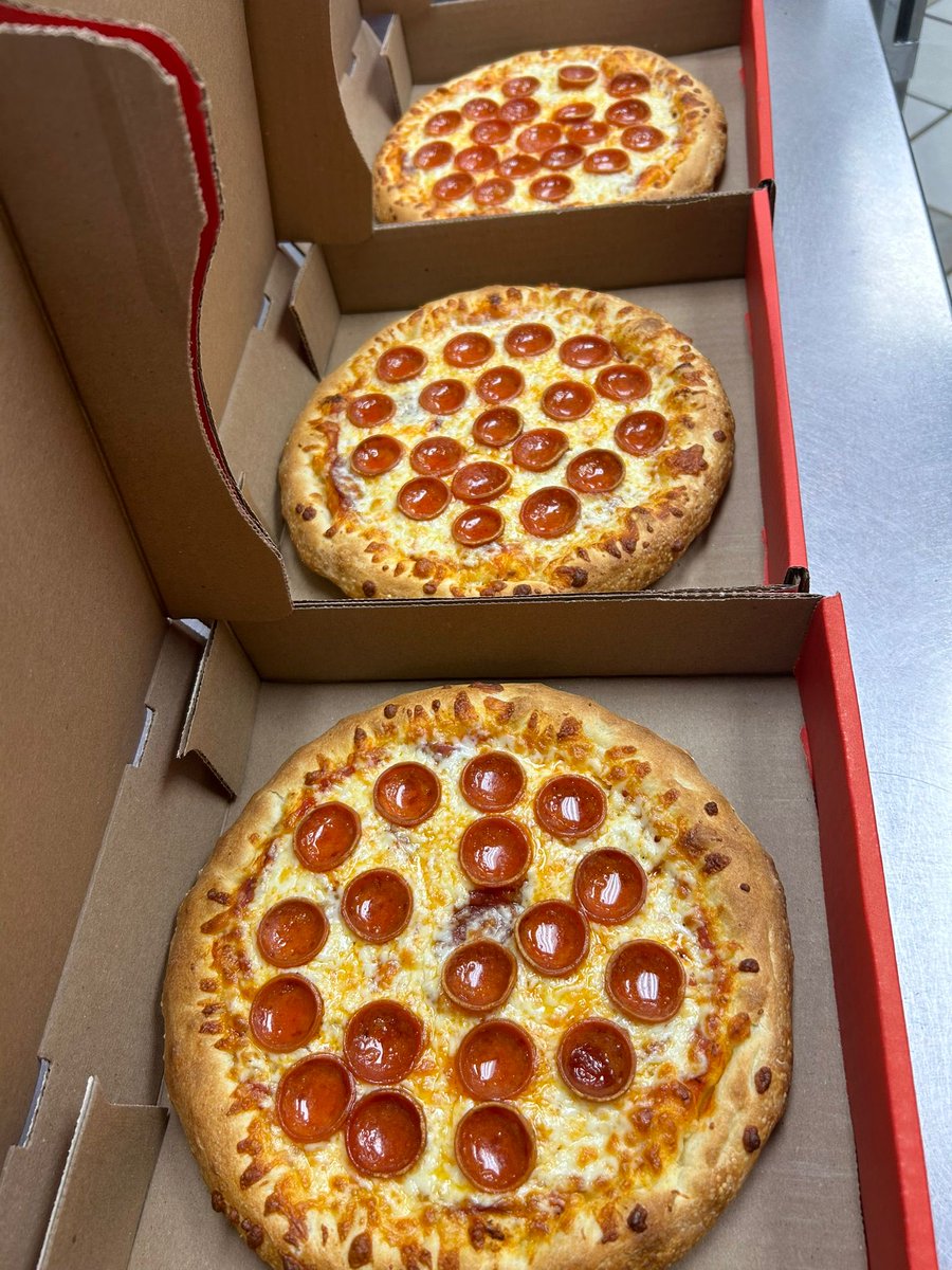 Gabriel Pizza tweet media