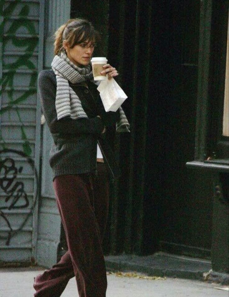 visingse's tweet photo. Thinking about frazzled english woman Caitlyn Kiramman https://t.co/PaZizXZFuv