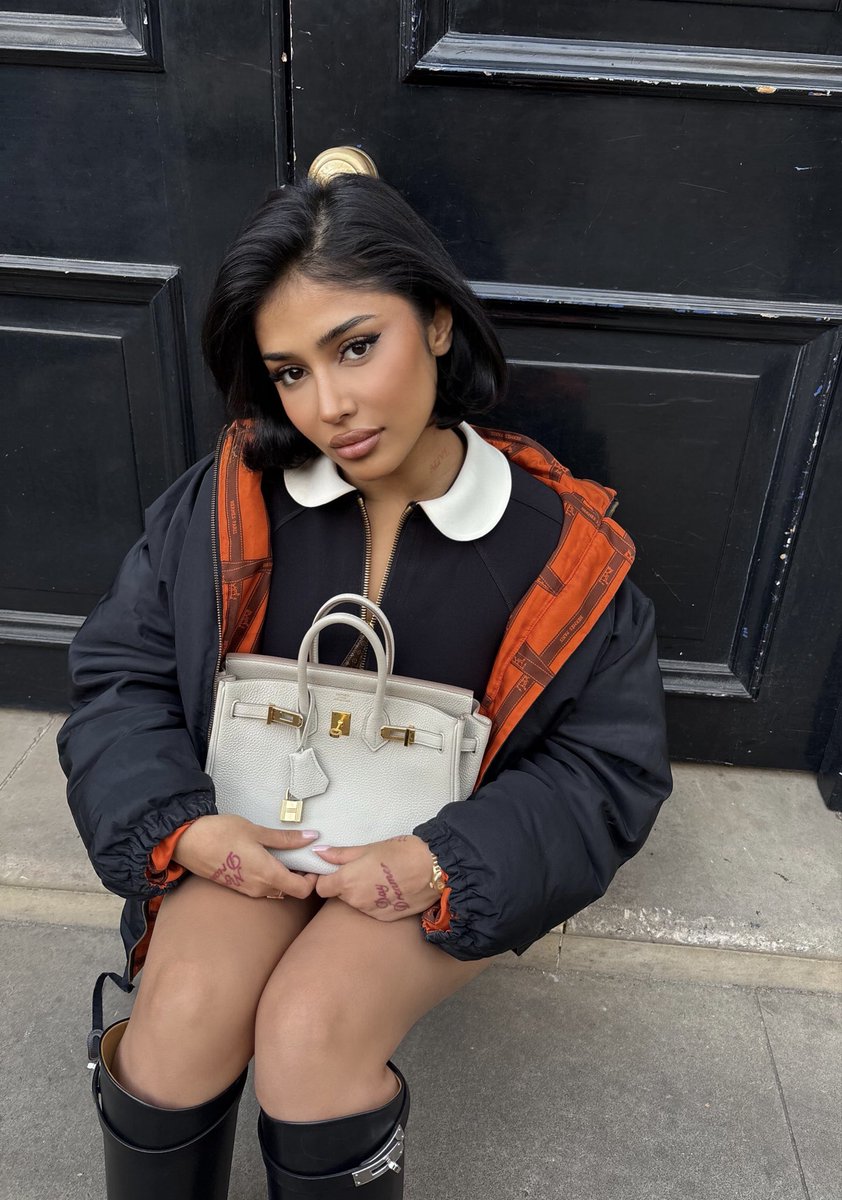 hanamymood's tweet image. 