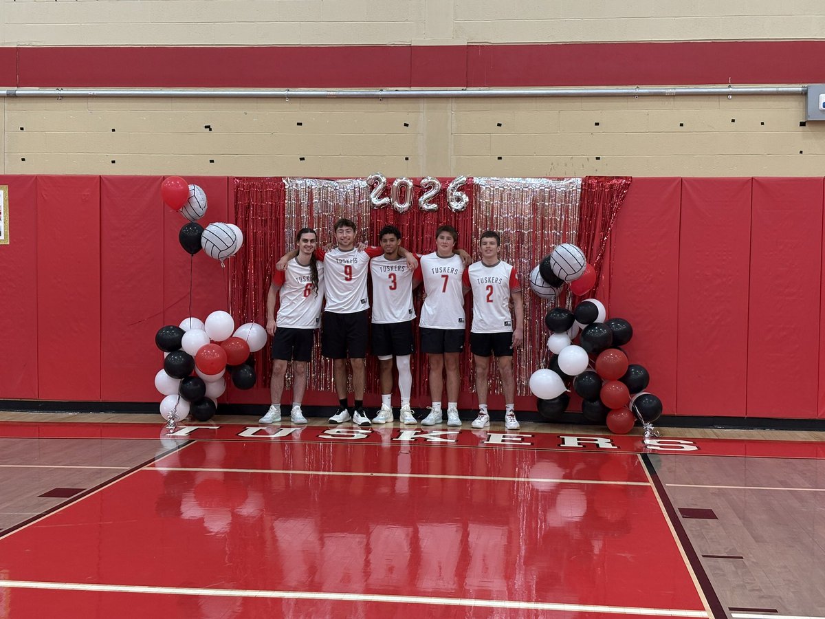 SuptDocB's tweet image. My congratulations to our @SomersNYTuskers senior boys volleyball players!!!  Let’s get a win today 🏐