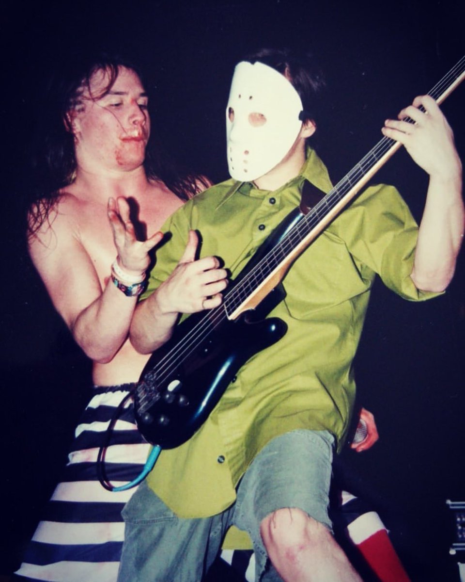 perfectskndknee's tweet photo. Throwing it back to some classic Mr. Bungle madness…
Mike Patton, Trevor Dunn, and Trey Spruance - River Theater - Guerneville, CA - 12/30/1989
Photos by Tony Alves
#MikePatton #TrevorDunn #TreySpruance #MrBungle #BabyBungle #TrevorTuesday #TreyTuesdayToo https://t.co/oXd5VWIhfw