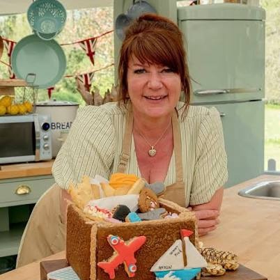 kevwgs's tweet image. They're all amazing - but I can't help wishing it was Lesley, Iain and Toby in the final #GBBO